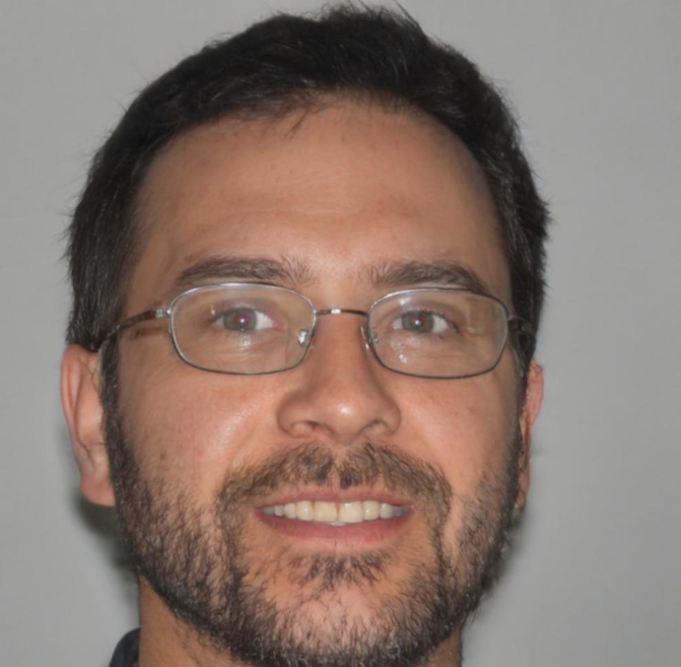 Portrait of Darren Kelloway, Senior Finance Instructor